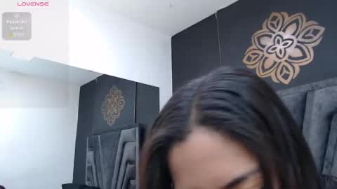 Snapshot of stefany_bro chatting on January 3, 11:25 am Stefany Brown online show from January 3, 11:25 am