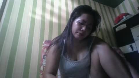steffani_love online show from May 8, 3:32 am