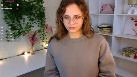 Steffani online show from October 14, 2:36 am
