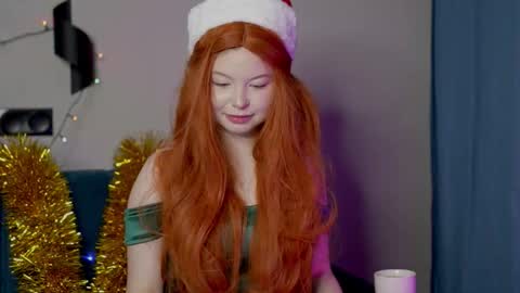 Stella online show from December 22, 6:44 pm