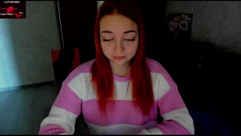 Snapshot of stella__cox chatting on February 7, 6:14 am Stella Cox online show from February 7, 6:14 am