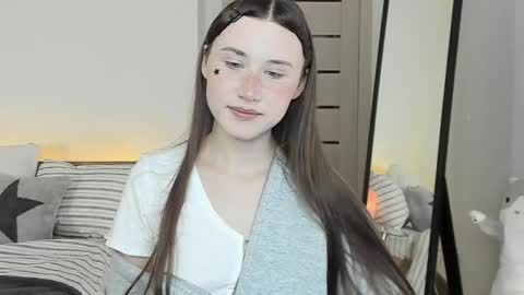 stella_sunny online show from April 23, 10:34 pm