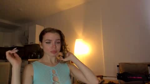 Snapshot of stella_vans chatting on October 8, 9:35 am Asella online show from October 8, 9:35 am