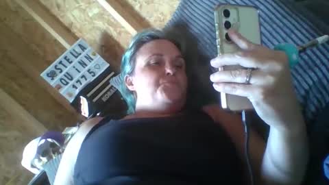 Stella online show from December 17, 6:34 pm