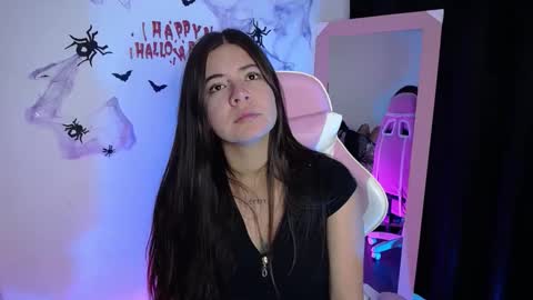 Emma online show from October 26, 9:49 am