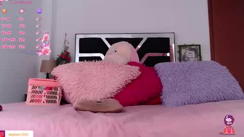 Snapshot of stephanie_golden chatting on October 2, 7:41 pm IG stephani 3333 online show from October 2, 7:41 pm