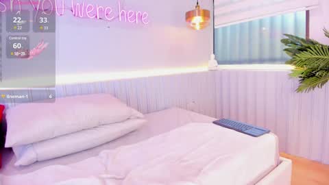 Snapshot of stephany__monroe chatting on January 18, 4:53 pm Stephany online show from January 18, 4:53 pm