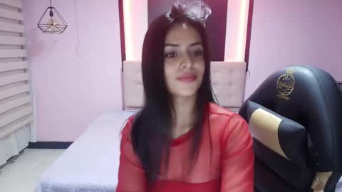 Snapshot of stephany_rodriguez_ chatting on February 24, 12:35 pm stephany_rodriguez_ online show from February 24, 12:35 pm