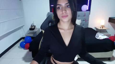 Snapshot of stephany_rodriguez_ chatting on February 20, 4:47 pm stephany_rodriguez_ online show from February 20, 4:47 pm
