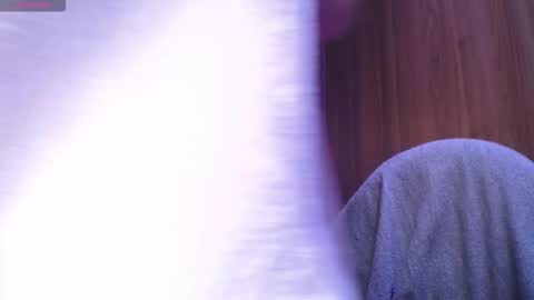 stephany_rodriguez_ online show from March 6, 12:00 pm