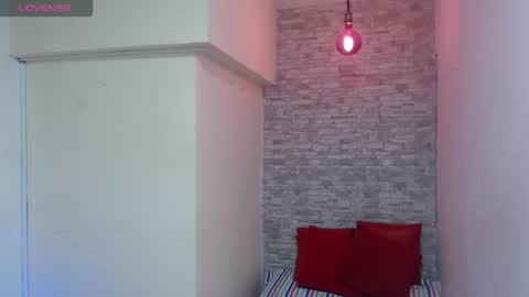 Snapshot of stephany_rodriguez_ chatting on September 17, 12:25 pm stephany_rodriguez_ online show from September 17, 12:25 pm