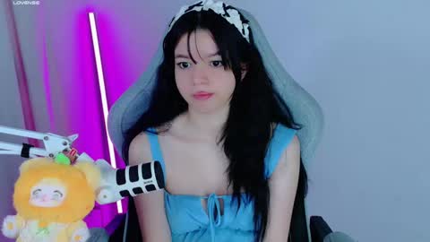 Snapshot of stephybrown chatting on September 13, 12:07 am stephy online show from September 13, 12:07 am