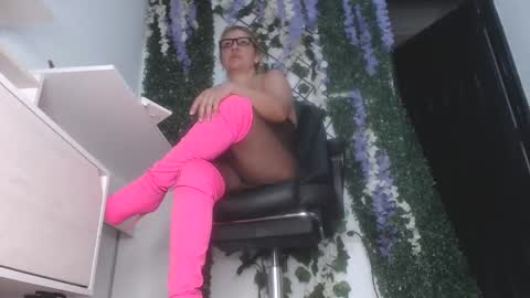 stephyjonesph online show from October 20, 4:32 pm