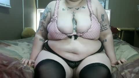 stonedbbw01 online show from July 24, 12:30 am