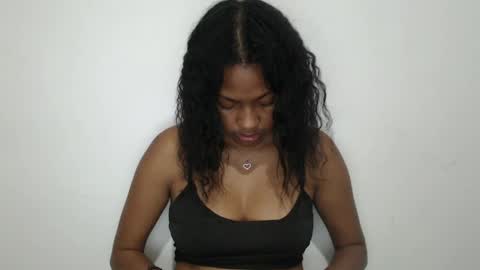 Sweety Stormi  online show from May 26, 11:37 pm