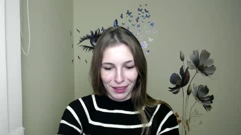 Snapshot of stranger_giirl chatting on December 13, 7:21 pm Amalia online show from December 13, 7:21 pm