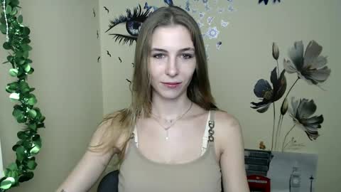 Snapshot of stranger_giirl chatting on December 23, 7:20 pm Amalia online show from December 23, 7:20 pm