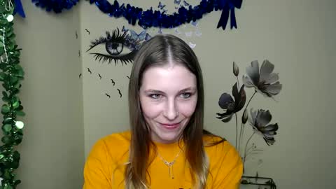 Snapshot of stranger_giirl chatting on February 26, 5:10 pm Amalia online show from February 26, 5:10 pm