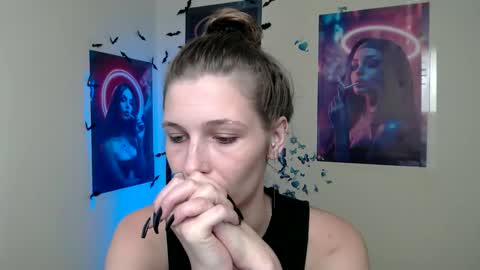 Snapshot of stranger_giirl chatting on September 20, 12:36 pm Amalia online show from September 20, 12:36 pm