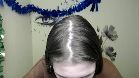 Snapshot of stranger_giirl chatting on January 28, 7:11 am Amalia online show from January 28, 7:11 am