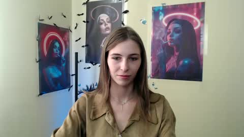 Snapshot of stranger_giirl chatting on September 27, 6:20 am Amalia online show from September 27, 6:20 am