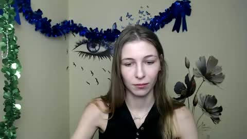 Snapshot of stranger_giirl chatting on February 4, 12:55 pm Amalia online show from February 4, 12:55 pm