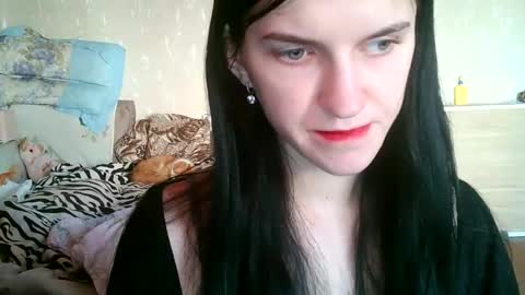 Strawberry Storm online show from March 29, 2:27 pm