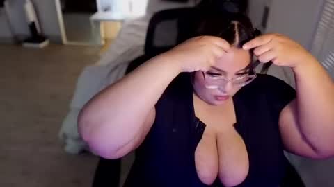 stunnahaus online show from June 22, 6:10 am