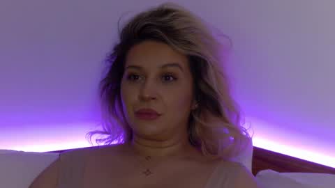 Carla online show from September 26, 8:01 am