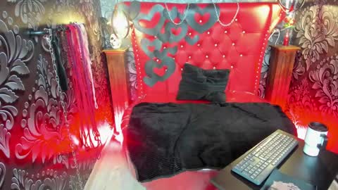 Snapshot of subyunna chatting on February 11, 12:15 pm Yunna online show from February 11, 12:15 pm