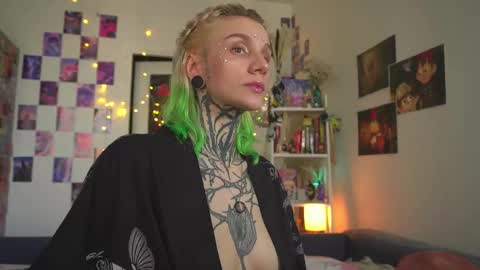 succubus_66 online show from March 8, 8:29 am