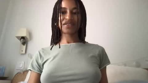 Succubus Sirena online show from April 5, 4:06 pm