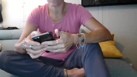 Snapshot of sucrette5629 chatting on October 21, 8:07 am sucrette5629 online show from October 21, 8:07 am