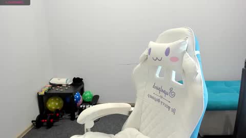 Ariana online show from October 20, 1:30 am