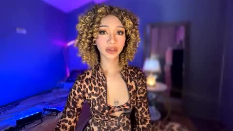 your ultimate goddess online show from February 27, 6:08 pm