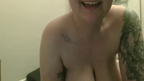 sugarbaby69969 online show from December 18, 2:38 am