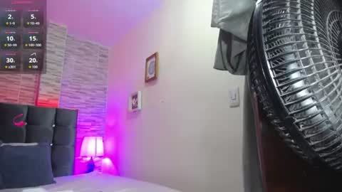 kira online show from July 28, 7:39 pm