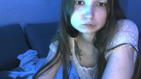 Snapshot of sugarrbell chatting on September 12, 9:22 pm Bell online show from September 12, 9:22 pm