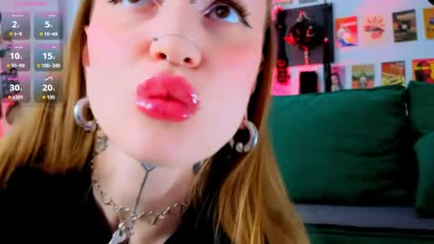 sugarsoot online show from April 21, 5:47 am