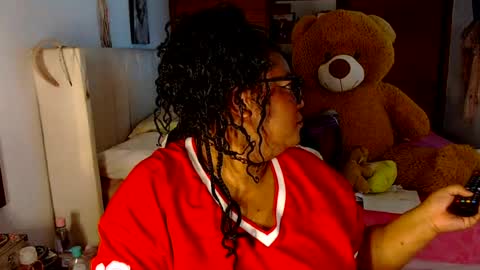 Cami   Back in 2 hours online show from July 9, 5:10 am