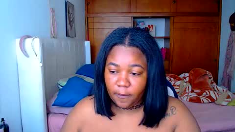 Snapshot of suggarbaby1 chatting on September 28, 10:04 pm Cami Back in 2 hours online show from September 28, 10:04 pm