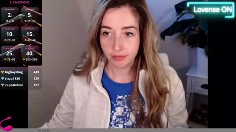 Mia online show from October 3, 6:24 pm