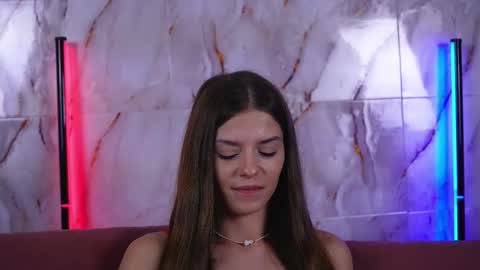 Snapshot of sukie_spooky chatting on October 10, 4:39 am sukie_spooky online show from October 10, 4:39 am