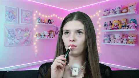 sukie_spooky online show from April 14, 8:58 am