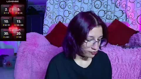 Snapshot of sukifuyu__ chatting on September 8, 10:42 pm online show from September 8, 10:42 pm
