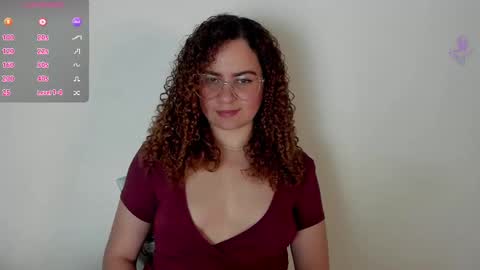 Snapshot of sultrysecrets_ chatting on October 3, 8:03 pm Ann online show from October 3, 8:03 pm