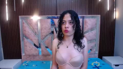 sumersaenzcl202 online show from March 19, 9:08 pm