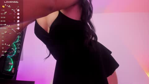 Snapshot of sumersunsett chatting on January 23, 1:41 am sumersunsett online show from January 23, 1:41 am