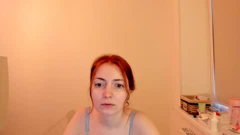 Summer Preston online show from March 8, 2:49 pm