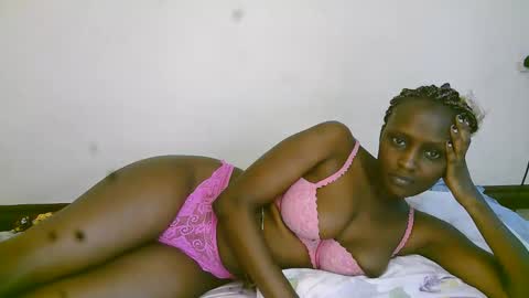 summerdew online show from April 15, 11:55 am